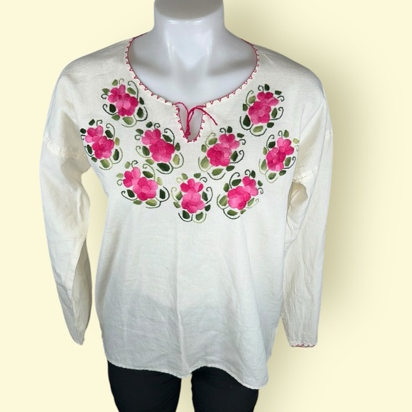 Vintage Oaxaca Embroidered Handmade Floral Cotton Blouse from Mexico off white - Picture 11 of 11